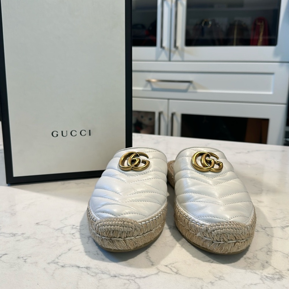 EUC Gucci shoes
